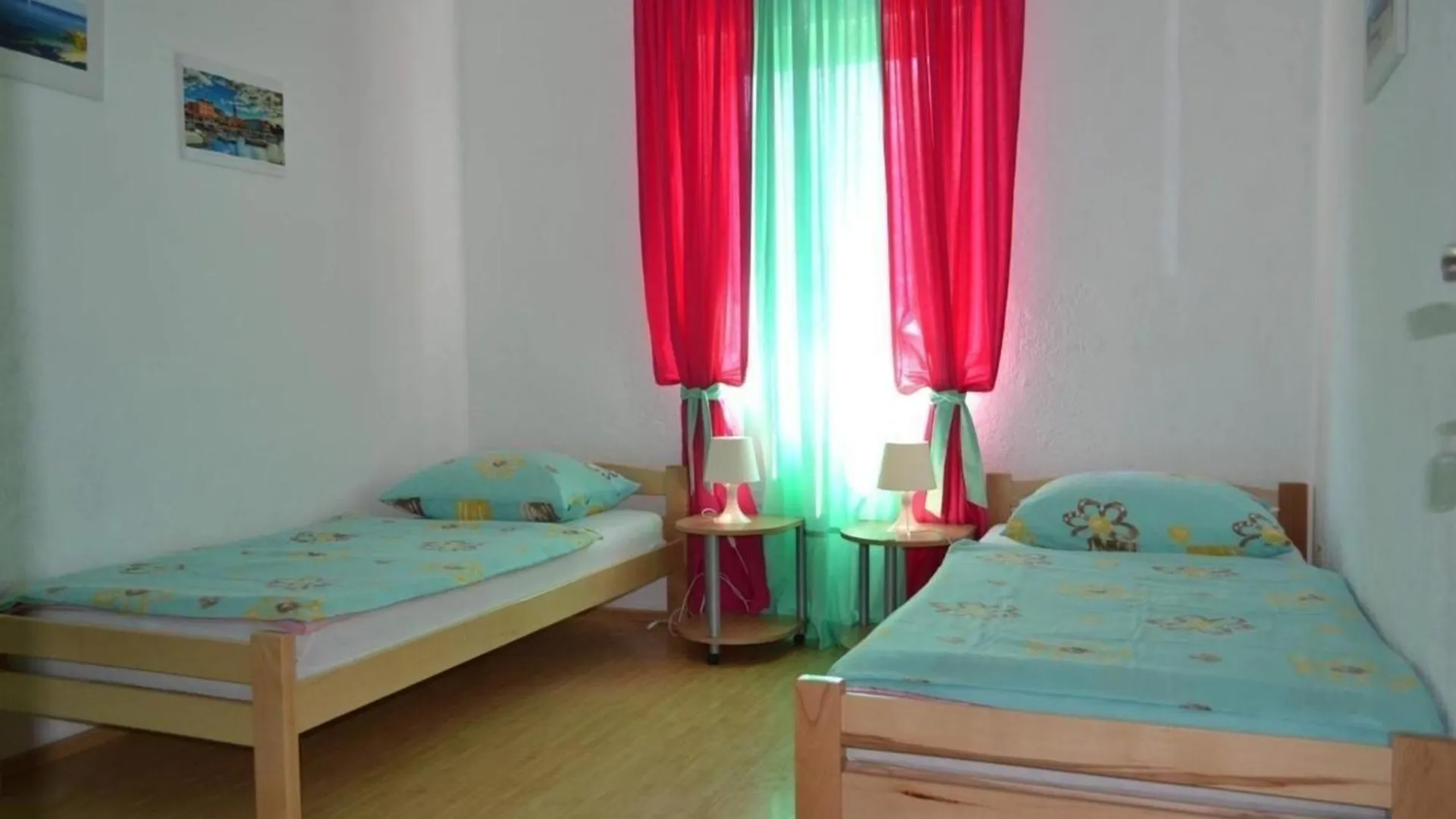 Ferienwohnung In Pula Mit Grill, Terrasse Und Garten Fazana 0*,  Croatia