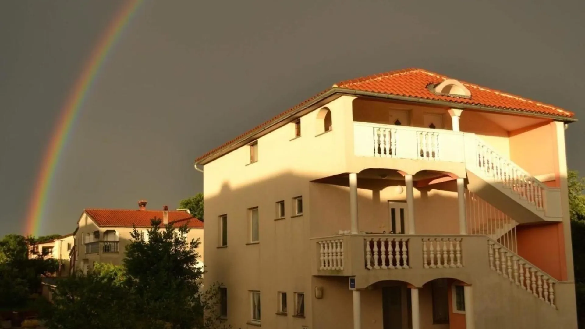 Ferienwohnung In Pula Mit Grill, Terrasse Und Garten Fazana Croatia