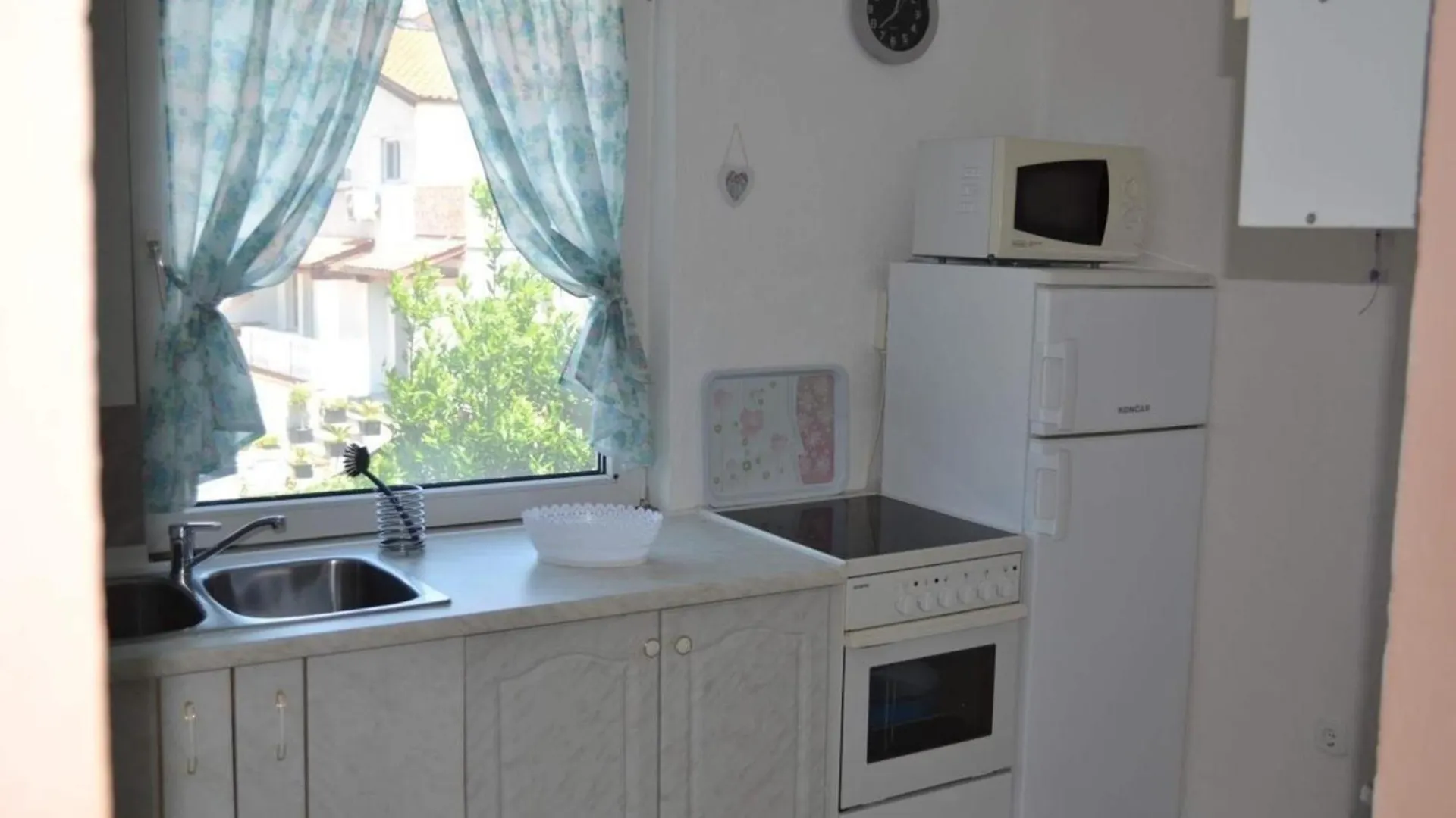 Ferienwohnung In Pula Mit Grill, Terrasse Und Garten Fazana